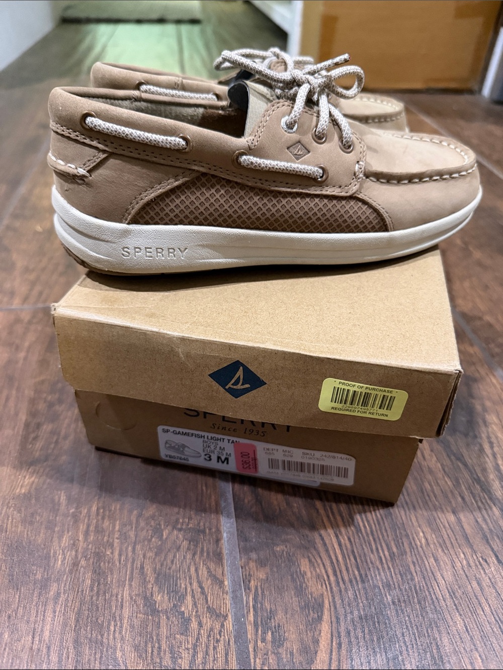 Sperry Men’s Light Tan Leather Boat Shoes with White Sole